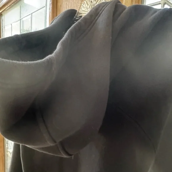 Lululemmon Black Scuba Sweatshirt - Picture 6 of 8